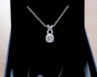 Crystal pendant tiny star necklace women sister layering necklace cz statement necklace bridal bridesmaid necklace dainty necklace jewelry