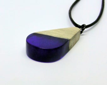 Unique Wood Resin Jewelry, Resin Wood Pendant, Boho Wood Resin Necklace, Statement Nature Jewelry, Mothers day, Mom Gift, Gift for her