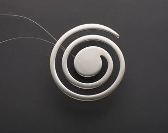 Metallic Magnetic Tieback Holdback For Curtains and Drapes Spiral Design