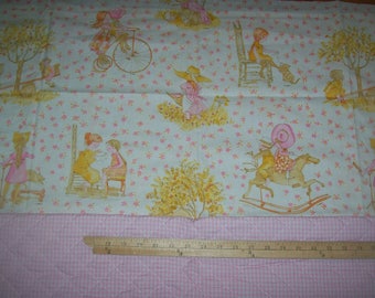HOLLY HOBBIE Weighted Blanket Quilt Throw Baby Toddler Gift Pink Gingham