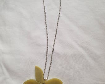 Agate flower necklace in sage green with a Czech Pressed Glass flower