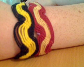 Snake-shaped knotted friendship bracelet