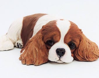 cavalier king charles statue