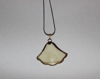 Shell Necklace with Gold Toned Outlining and Silver Toned Chain