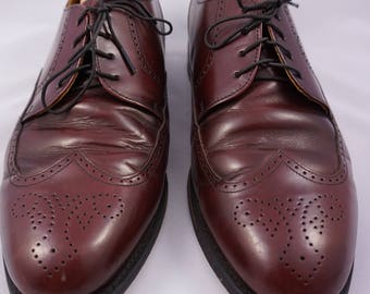 Bostonian Classics Men's 9.5 EEE Wide Burgundy Derby Oxford Wingtip Brogue Patent Leather Shoes