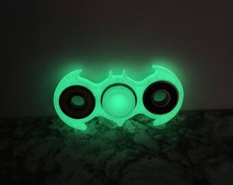 Batman fidget spinner | hand spinner | marvel | glow in the dark finger fidget | batman spinner | fidget toy | fidget cube | edc spinner