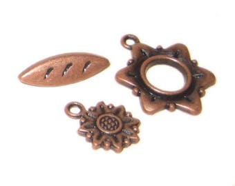 20 x 18mm Copper Toggle Clasp, plus Charm