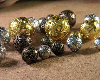 10 beads-filigree size and mixed colors - round - 8 to 20 mm PM3