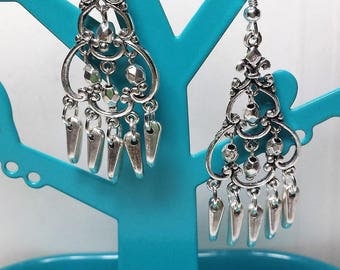 Antique style earrings and pendants drops