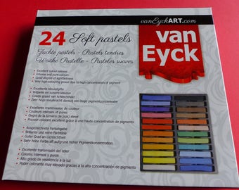 box of 24 soft pastels