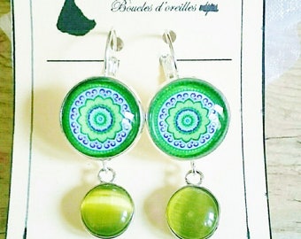 Green earrings with pendants