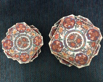 Exquisite set of 8 Japanese Imari plates