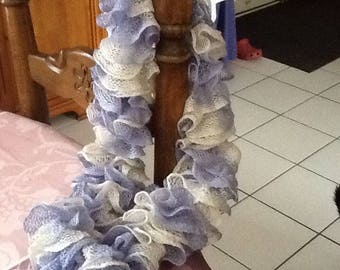 "Rustle" scarf made by hand and knitting
