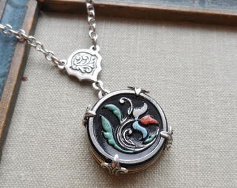Tulip, Vintage Glass Button Necklace