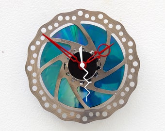 bike parts clock, Bike Gear Clock, bicycle parts clock, cyclist gift, boyfriend gift, unique repurposed bike clock, Recycled Bike Clock