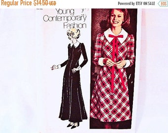 on SALE 25% Off 1970s Maxi Dress Pattern Misses size 12 Vintage 70s Simplicity Young Contemporary Fashion Dress Sewing Patterns
