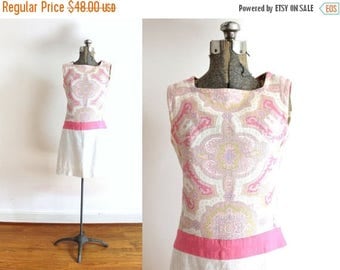 ON SALE 60s Dress / 1960s Mini Dress / 60s Beige and Pink Paisley Mini Dress