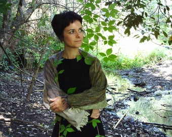Coprispalle / kimono / geometrico / lana / cashmere / tessuto a mano / inverno / eco fashion