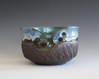 Yarn Bowl, knitting bowl, pottery yarn bowl, pottery knitting bowl, handmade ceramic yarn bowl, READY to Ship