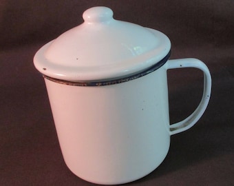 Granite Mug with Lid - White with Blue Trim - Vintage Enamelware - DK33N