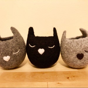 Buyer photo JEShearn, who reviewed this item with the Etsy app for iPhone.