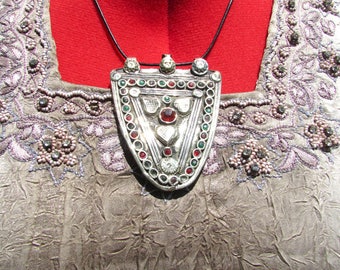 Large Kuchi Pendant Necklace