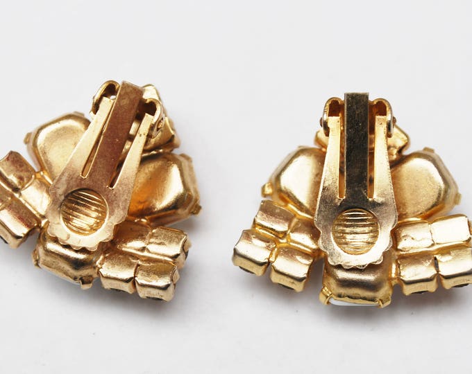 Rhinestone Clip on Earrings - White Milk glass - gold plated metal - Mid century Earring