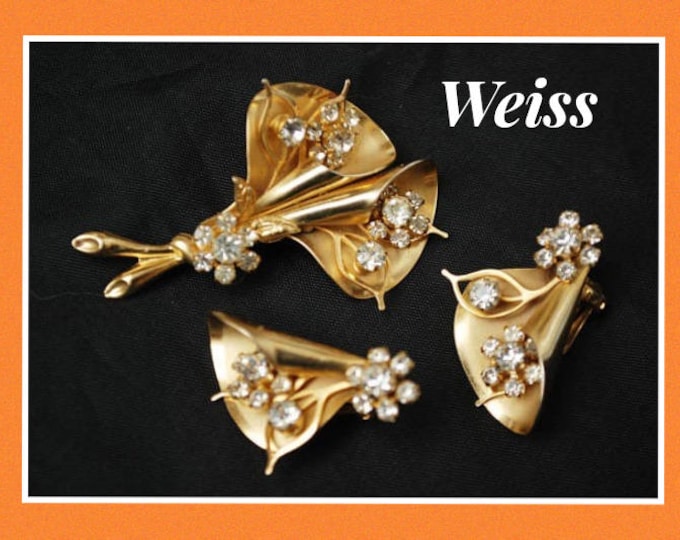 Flower Brooch and Earrings set - gold plated - rhinestone - floral - Designer signed Weiss NY - mid century