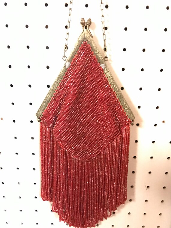 Flapper red beaded purse