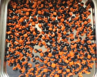 pretty little Pearl "Miyuki" micro-orange-black ball