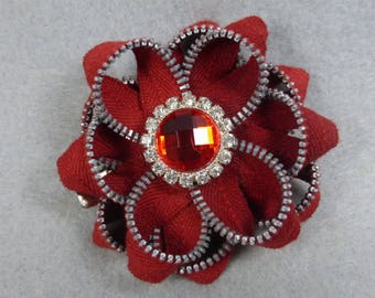 Red Flower Brooch, Zipper Brooch, Red Brooch, Red Pin, Zipper Pin, Zipper Art, Flower Pin, Upcycled, Recycled, Repurposed