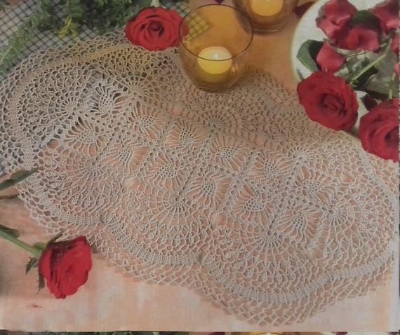 Hand crochet doily cotton lace home décor vintage crochet pattern 10x18 inch cozy house antique style