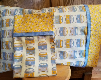 Set of 2 Pillowcases with Classic VW Vans Print