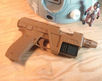 The Force Awakens - Poe Dameron / General Leia Glie-44 Blaster Pistol Prop Replica - 3D Print