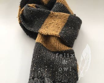 Old Wizard Scarf | House scarf | Cosplay | Merino Wool Scarf | Winter scarf | Vintage | Classic | Handknitted