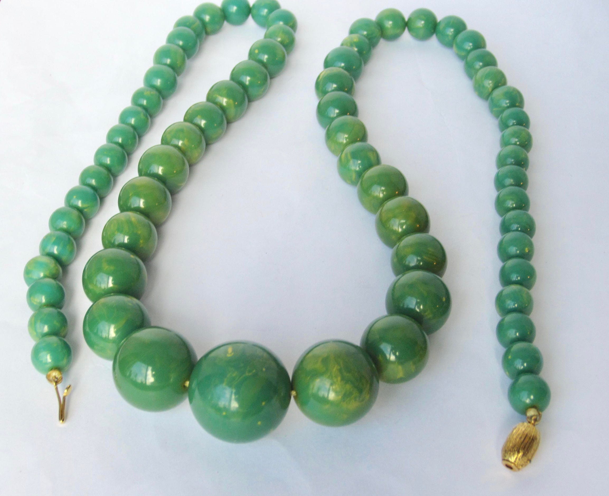 Big Bakelite tested turquoise GREEN marbled Bead NECKLACE ~awesome ...
