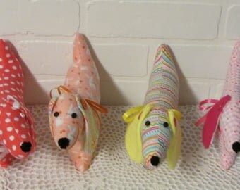 Stuffed Dachshunds, Weiner dogs, Sausage dog, Doxie, Kids Toys, Stuffed animals, Baby gift, baby shower, Kids gifts, Nursery, Birthday