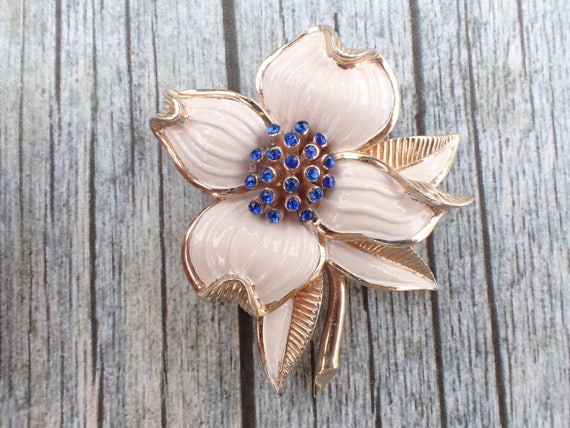 Signed MB with phrygain cap Marcel Boucher Flower Brooch AC130