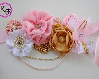 Pink and gold baby shower maternity sash / Baby girl Maternity belt /Pregnancy sash / Mommy to be sash / Baby shower sash /It's a girl