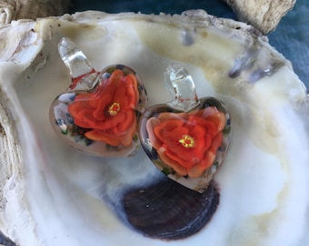 SUPPLY: Set of 2 Heart Lampwork Pendants / Glass Heart / Heart Charm /Blown Glass Pendan. {C4-90#0698}