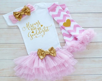 Baby Girl Shirt, Kiss Me Goodnight Girl Bodysuit, Coming Home Girl Shirt, Baby Girl Outfit, Baby Coming Home Outfit, Baby Shower Gift, Cute