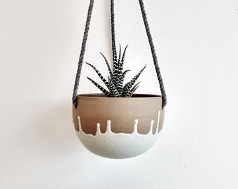 Small plant hanger turquoise and grey. Small ceramic hanging planter. Color dripping. Cactus, succulent, plant pot