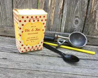 IceCreamCarton "Vic & Kai" VintageBox, 1960s, SodaShop, HighSchoolMemories, DateNite, SundayTreats, BobbySoxers, 5"x3"
