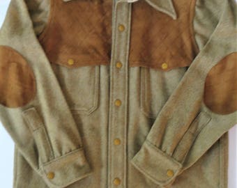 Vintage Wool Shirt Jacket, Woolrich Light Jacket, Brown Tweed with Suede Yoke Elbow Patches, Unisex Outdoor Wear for Men or Women, Size M
