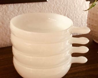 Vintage Fire King milk glass basketweave bowls set of 3 / Vintage Fire King milk glass basketweave bowls set of 3 /