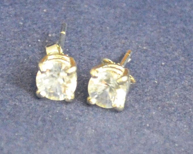 White Zircon Studs, 6mm Round, Natural, Set in Sterling Silver E1103