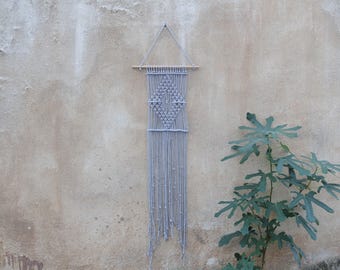 Gray macrame wall hanging, woven wall hanging, woven wall tapestry, boho wall hanging, wall tapestry, macrame, boho home decor