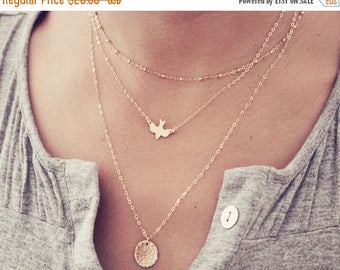 ON SALE Dove Necklace / Gold Bird Necklace / Delicate Bird Necklace Silver / Dainty Layering Necklace / Rose Gold