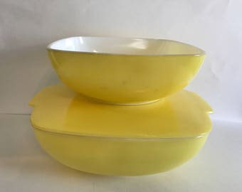 Pyrex Yellow Hostess Square Glass Bowls