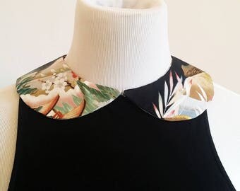 Faux Peter Pan Collar with Chinoisere Print, Asian Garden Inspired Detachable Collar, Removable Collar